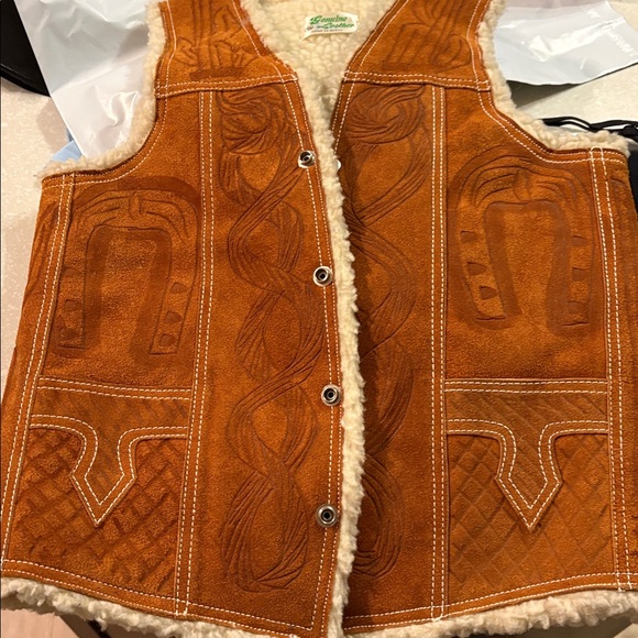 Brown vintage rodeo western style Shearling Vest - Picture 5 of 7